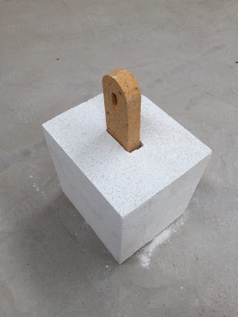 莫來石保溫磚_莫來石磚價格_莫來石聚氫保溫磚